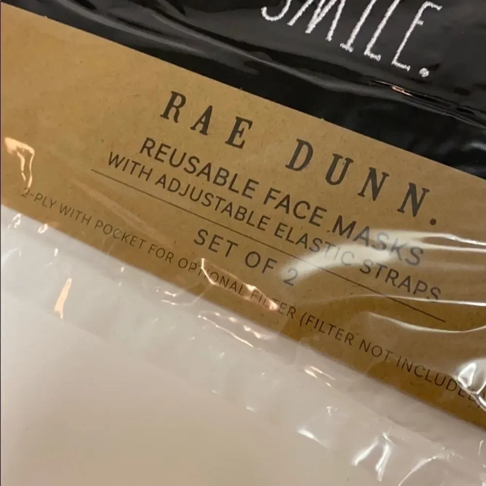 Rae Dunn Love and‎ smile set of reusable facemasks D6